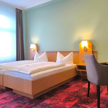 Hotel Burgas Stassfurt Eksteriør billede